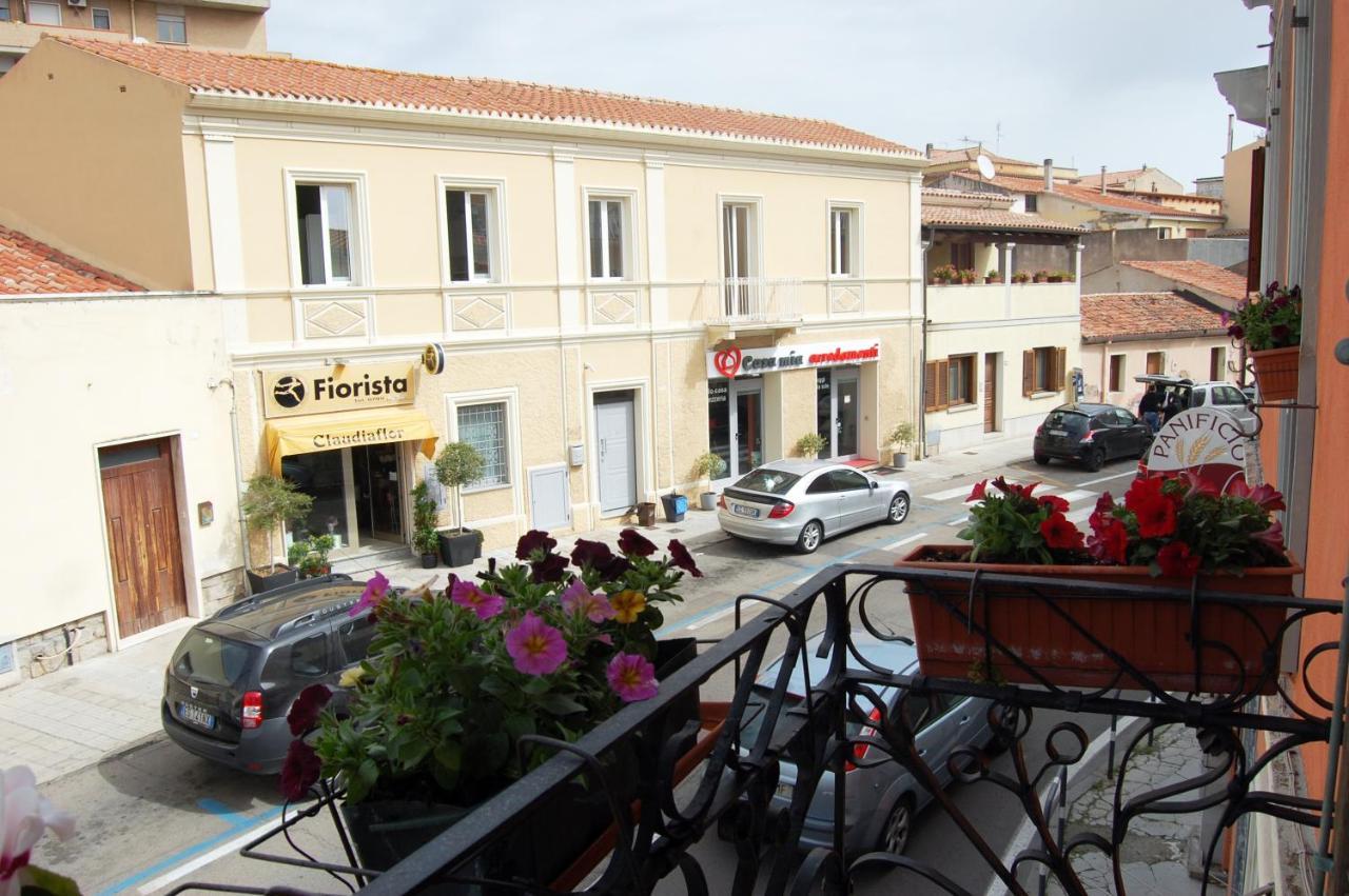 Hotel Casa Satta 1925 Olbia Exterior foto