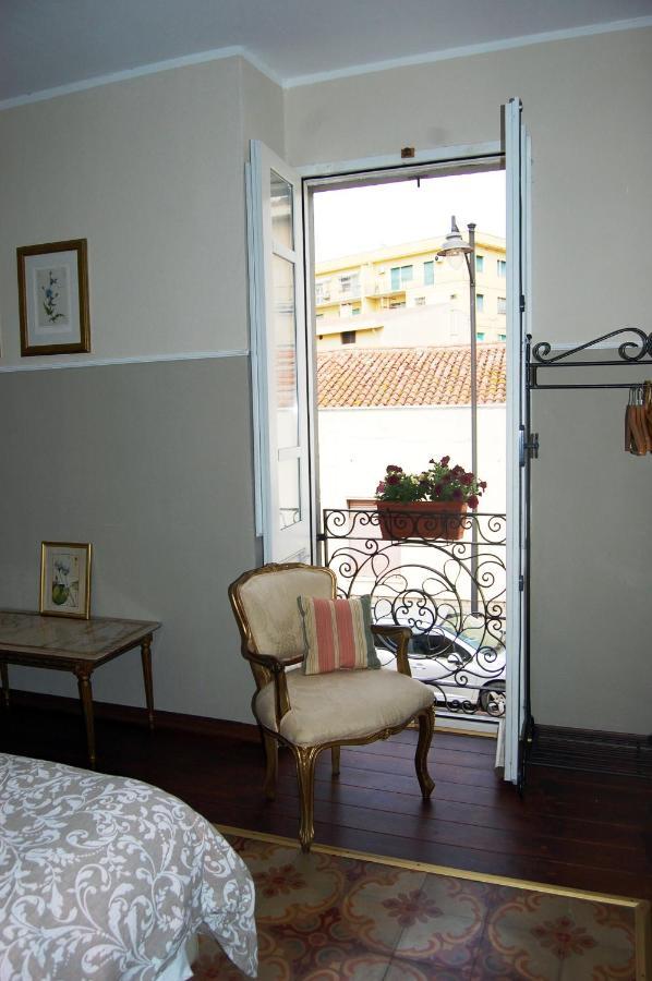 Hotel Casa Satta 1925 Olbia Exterior foto